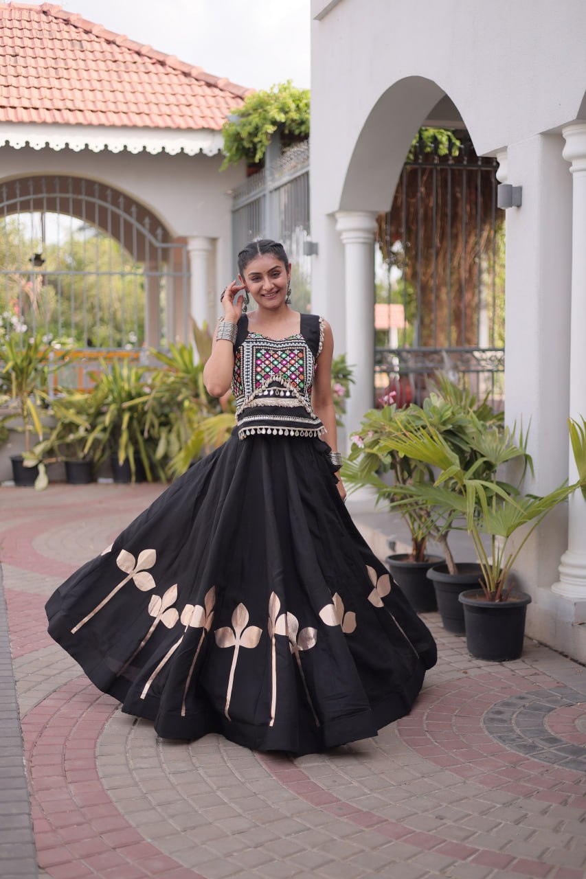 Black Mirror Work Pan-Patti Gota Lehenga Choli – 6 Meter Flair