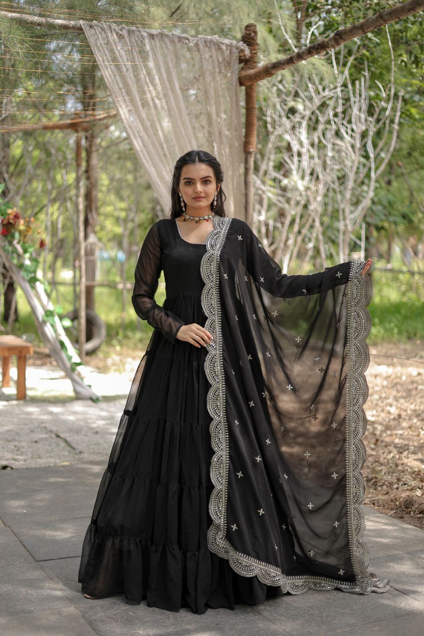 Black Color Partywear Flaired Anarkali | Nardev Fashion