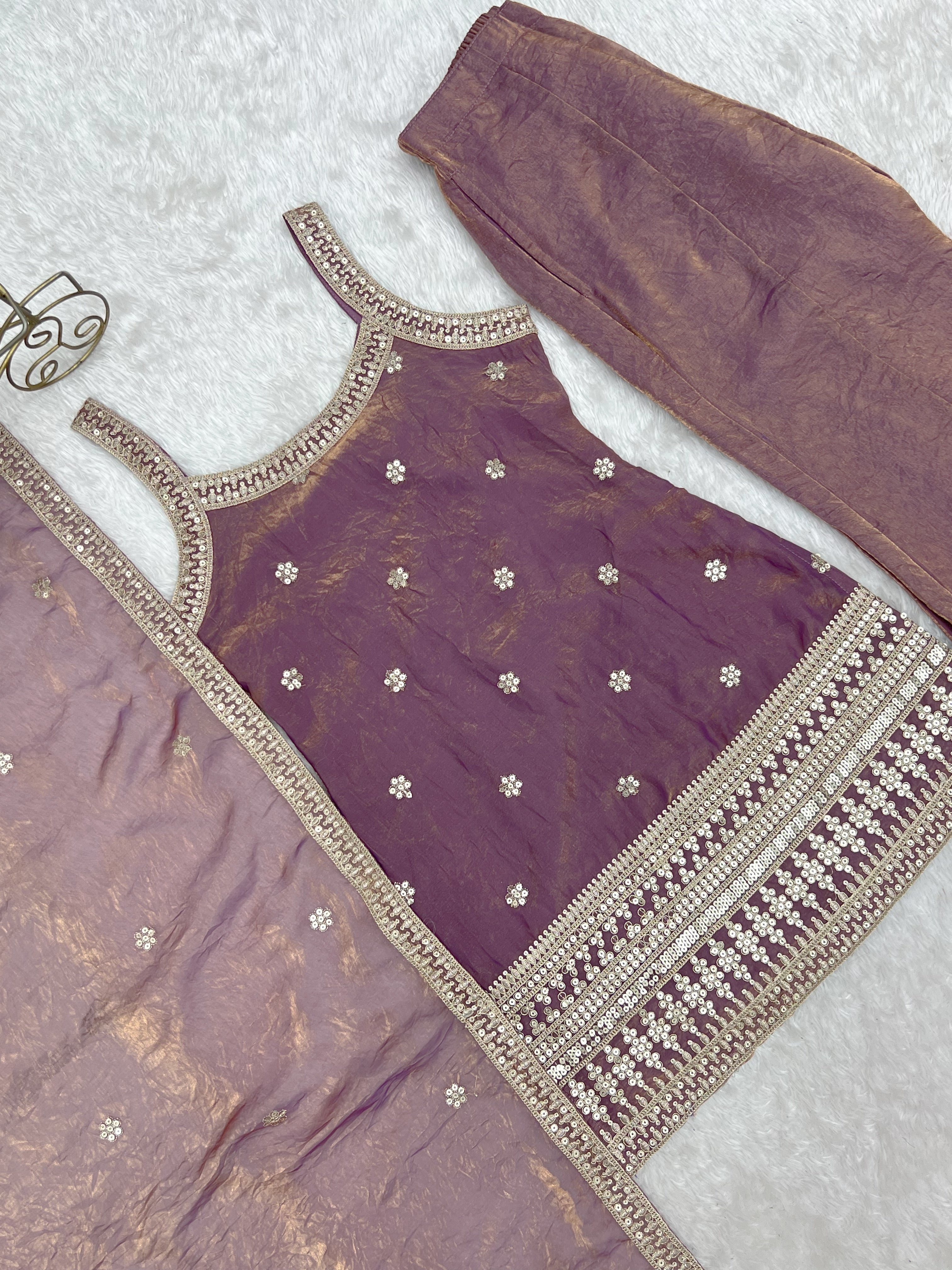 Women’s Dusty Pink Frendy Silk Embroidered Kurta Set with Dupatta & Bell Bottom Pant | Nardev Fashion