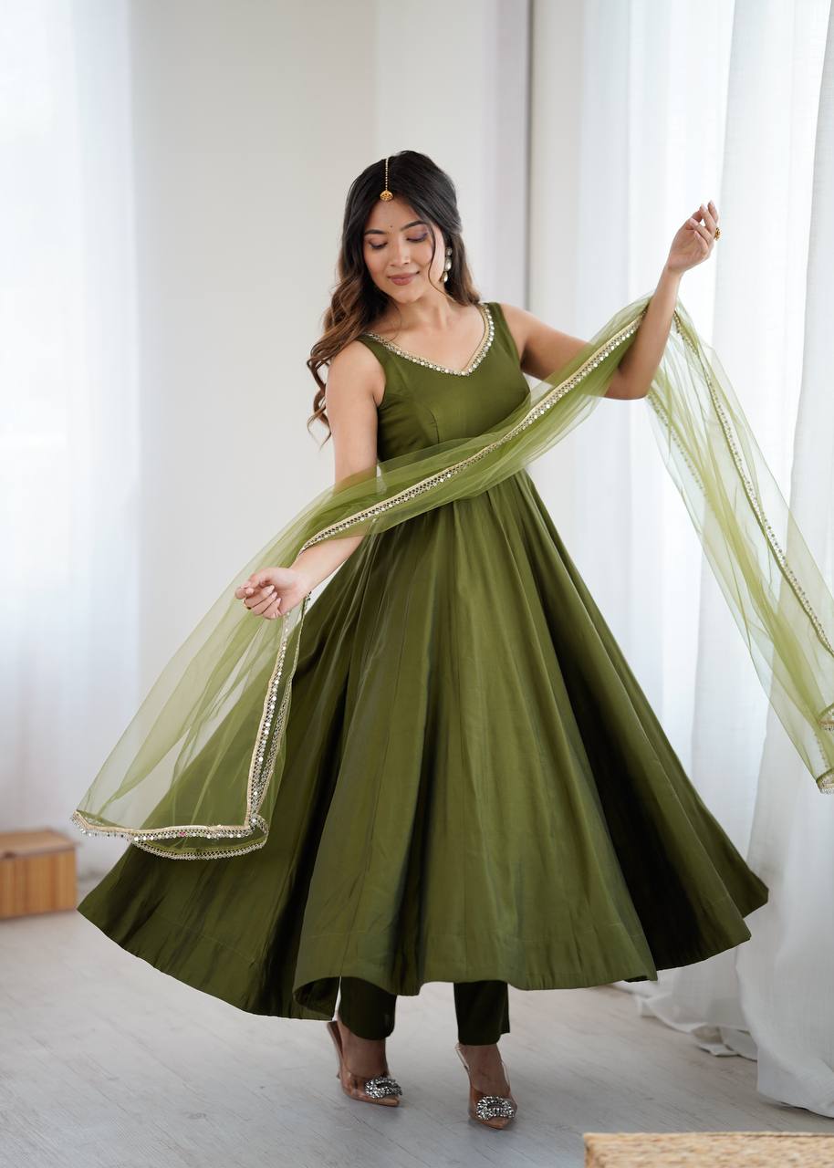 Mehendi Green Color Roman Silk Chanderi Anarkali Gown Set - Aarti Chauhan