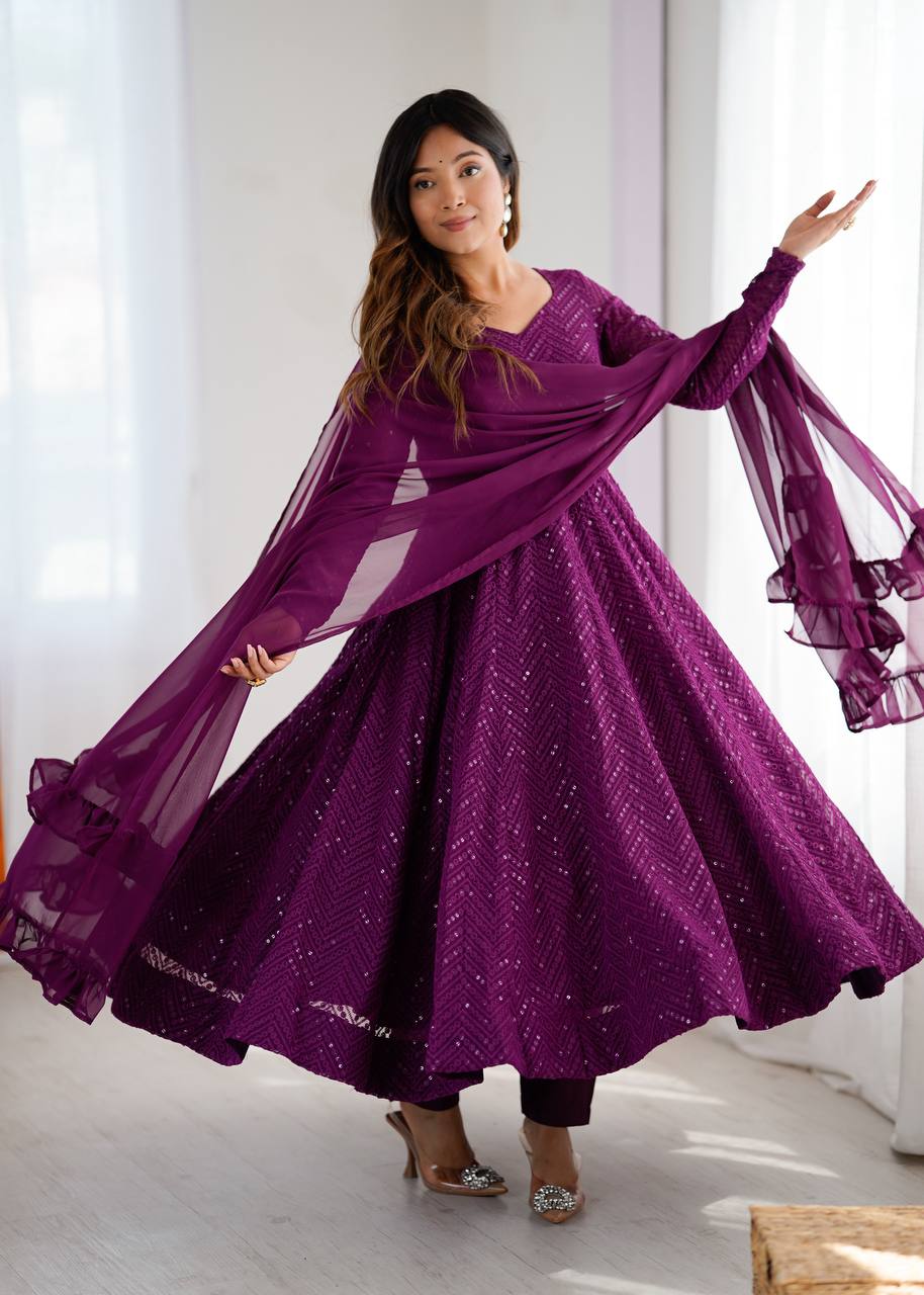 Nardev Fashion Purple Color Lucknowi Anarkali Gown Set - Aarti Chauhan