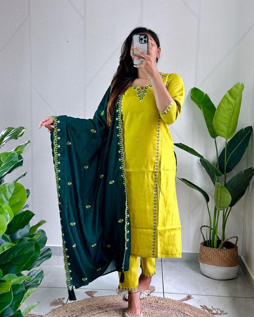 Kurti Pant Dupatta Set