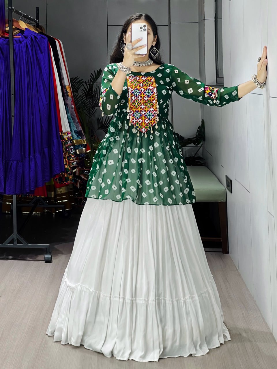 Emerald Green Leheriya Kediya Top with White Lehenga | Navratri Lehenga Set