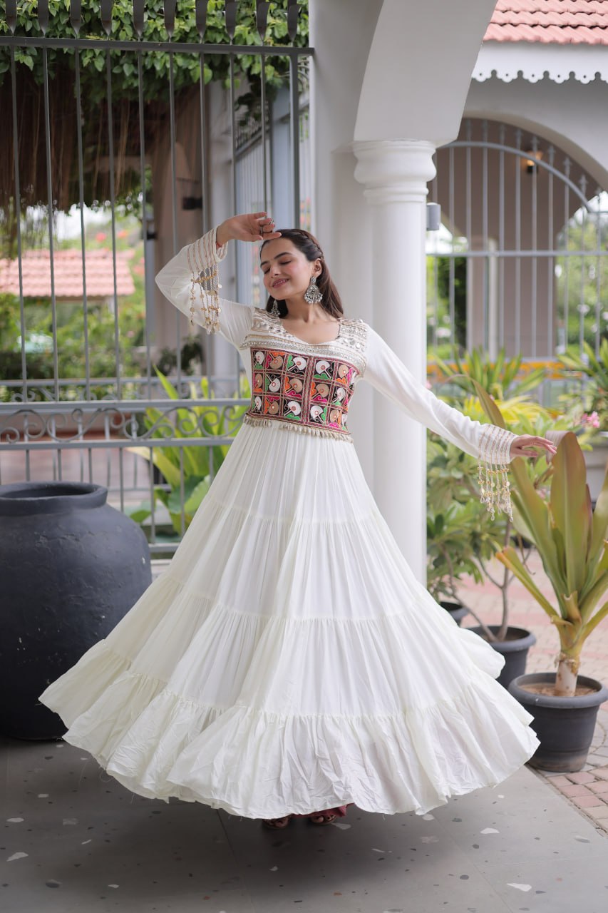 Ivory White Kutchi Gamthi Embroidered Navratri Gown
