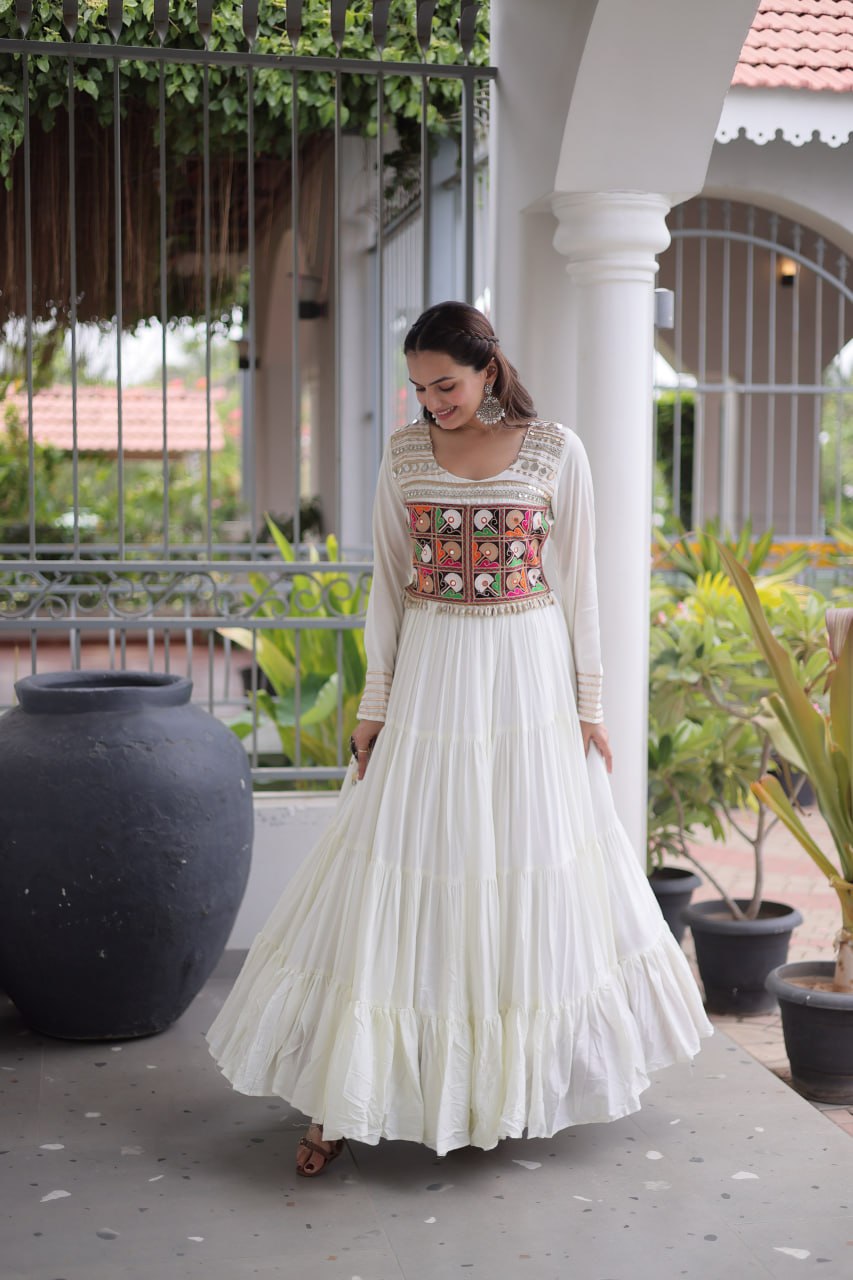 Ivory White Kutchi Gamthi Embroidered Navratri Gown