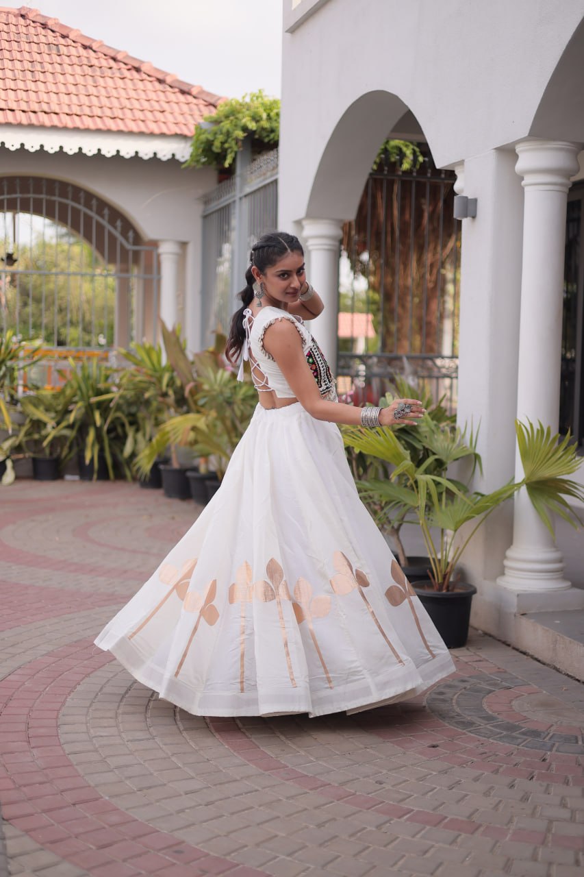 Ivory White Mirror Work Pan-Patti Gota Lehenga Choli – 6 Meter Flair