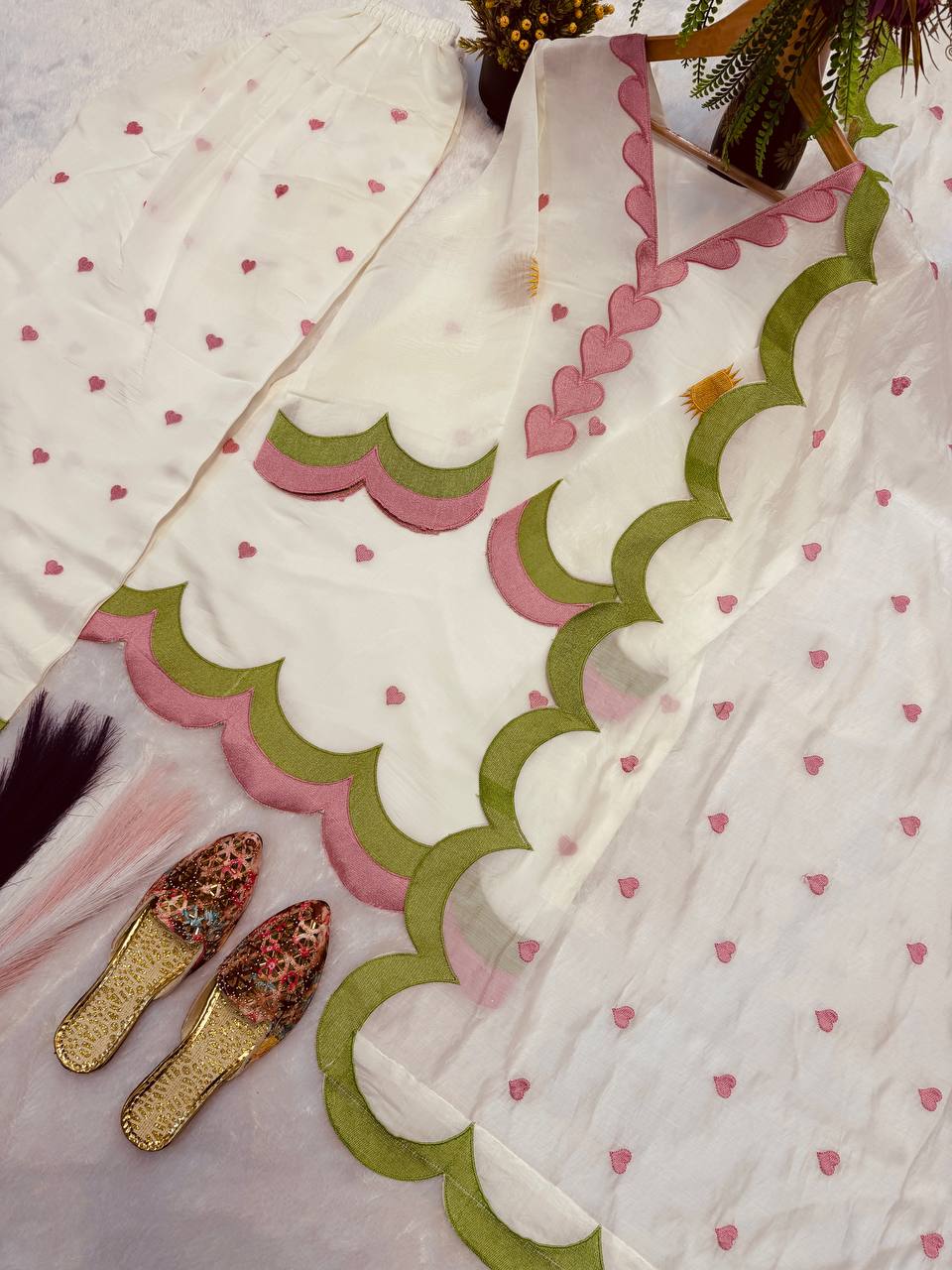 Ivory Pink & Olive Green Mal Chanderi Farshi Salwar Suit Set