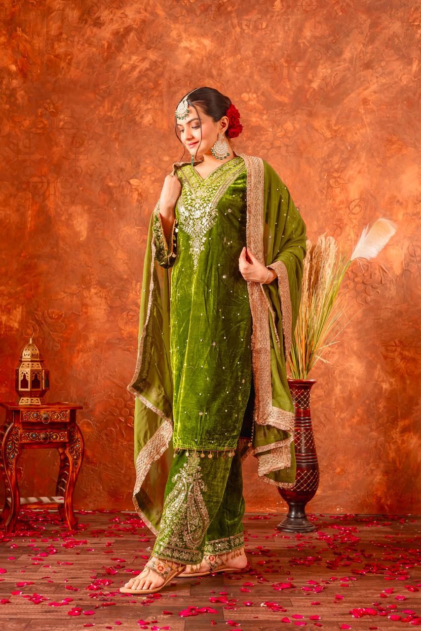 Green Color Winter Velvet Suit – Ready to Wear (M–XXL) | Nardev Fashion