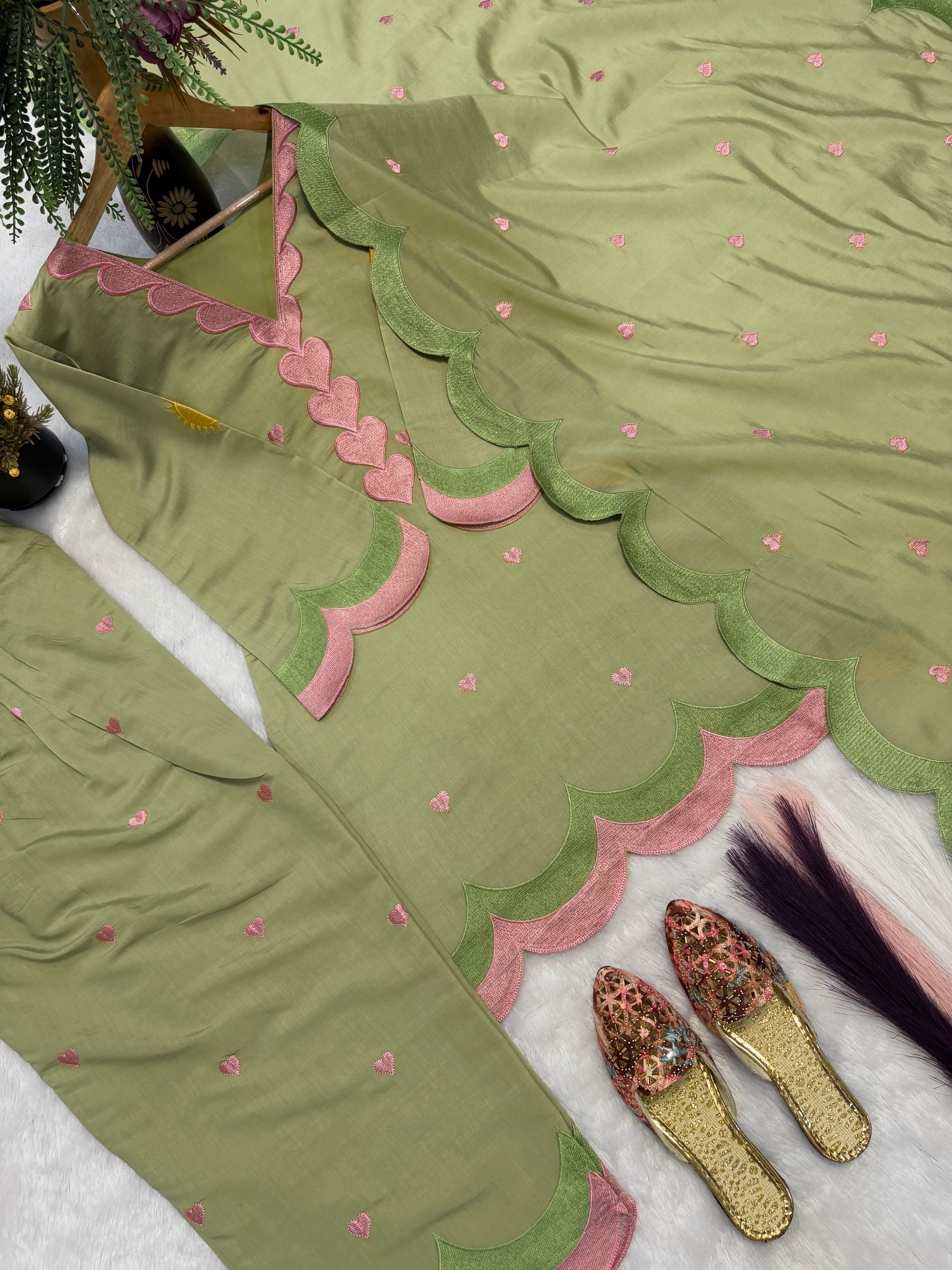 Olive Green Mal Chanderi Cotton Embroidered Farshi Salwar Suit Set