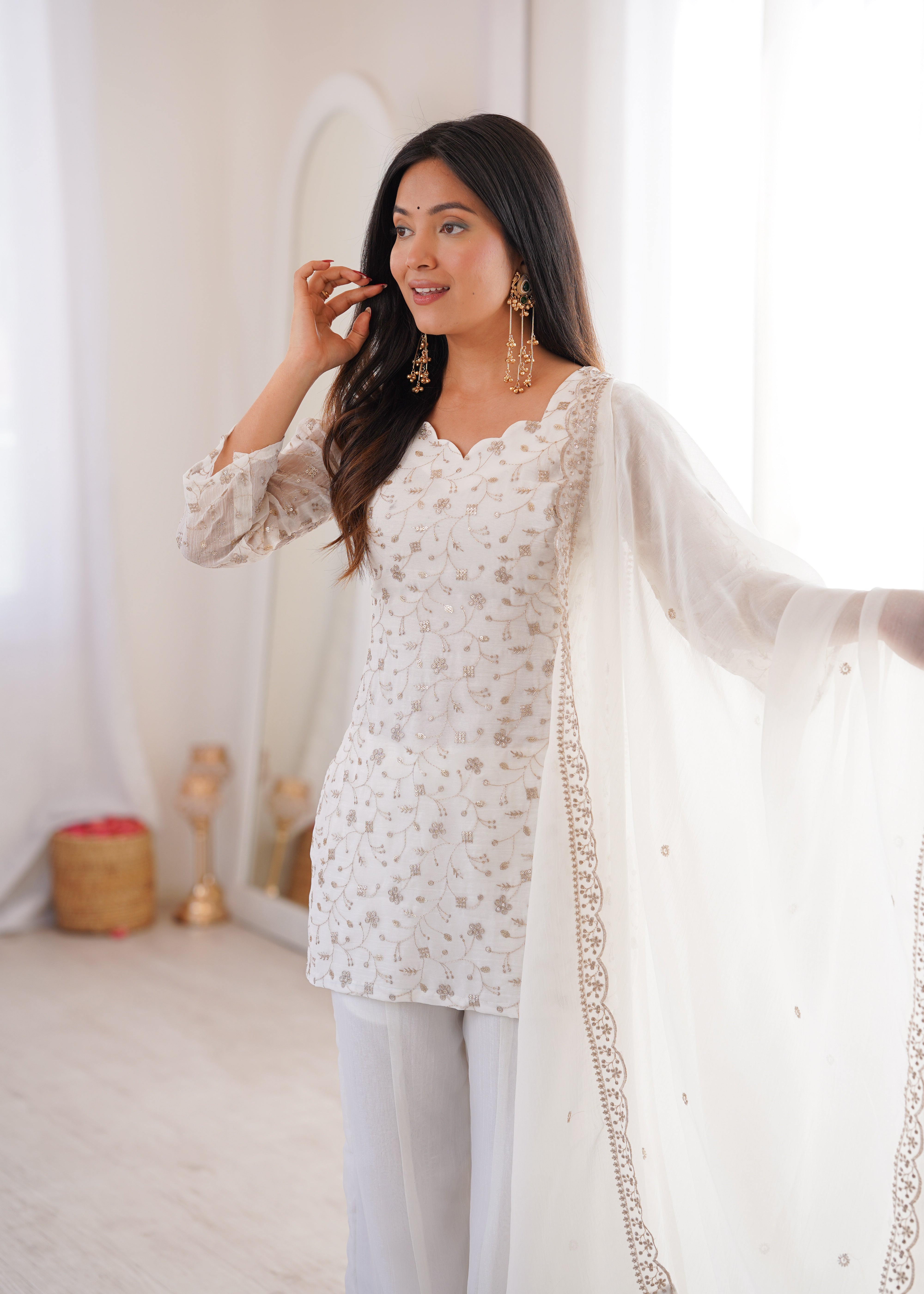 Women’s Off White Embroidered Kurta Set with Bell Bottom Pant & Dupatta | Partywear Ethnic Suit