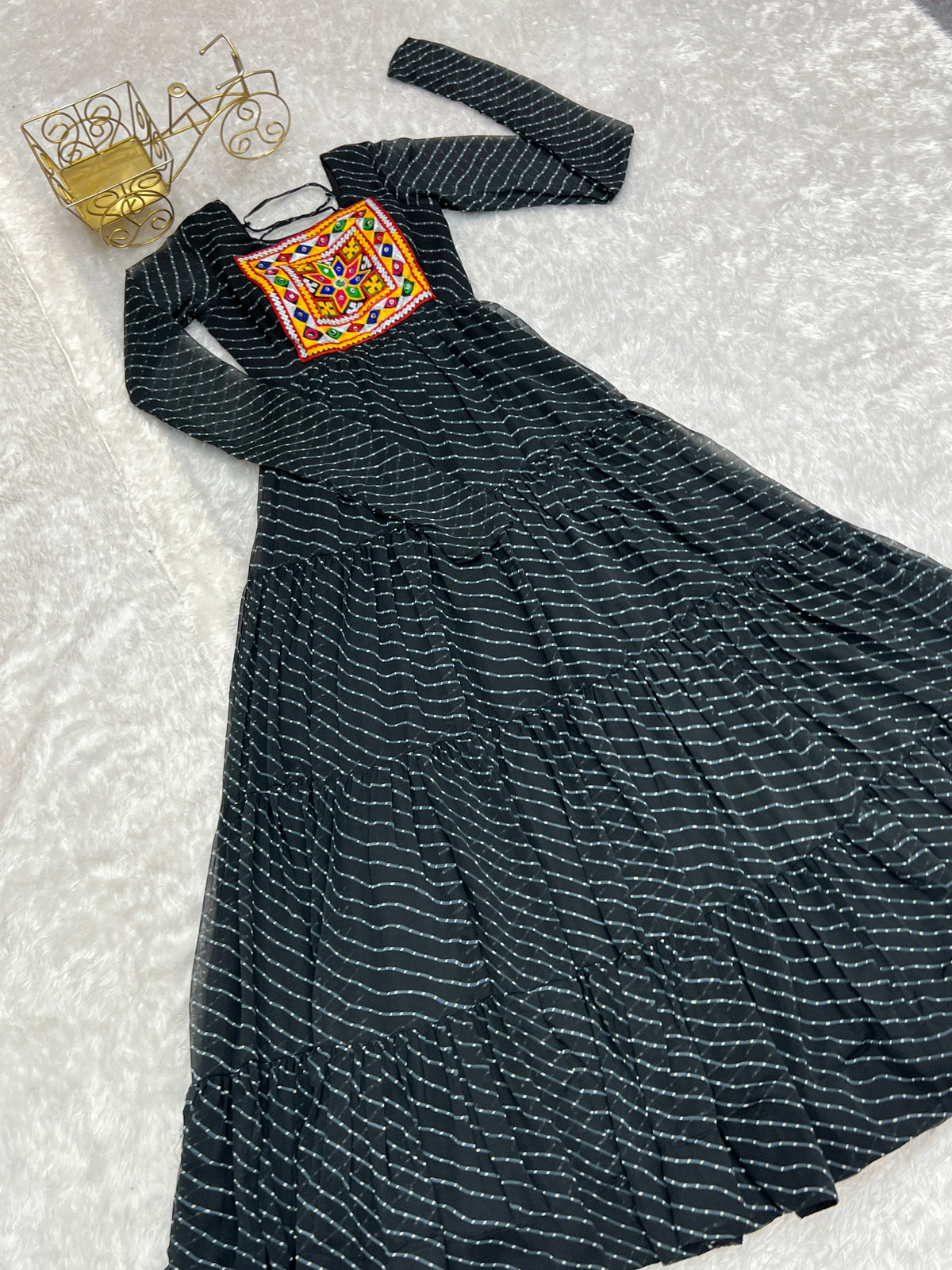 Black Laheriya 7 Meter Flair Anarkali Gown | Gamthi Work