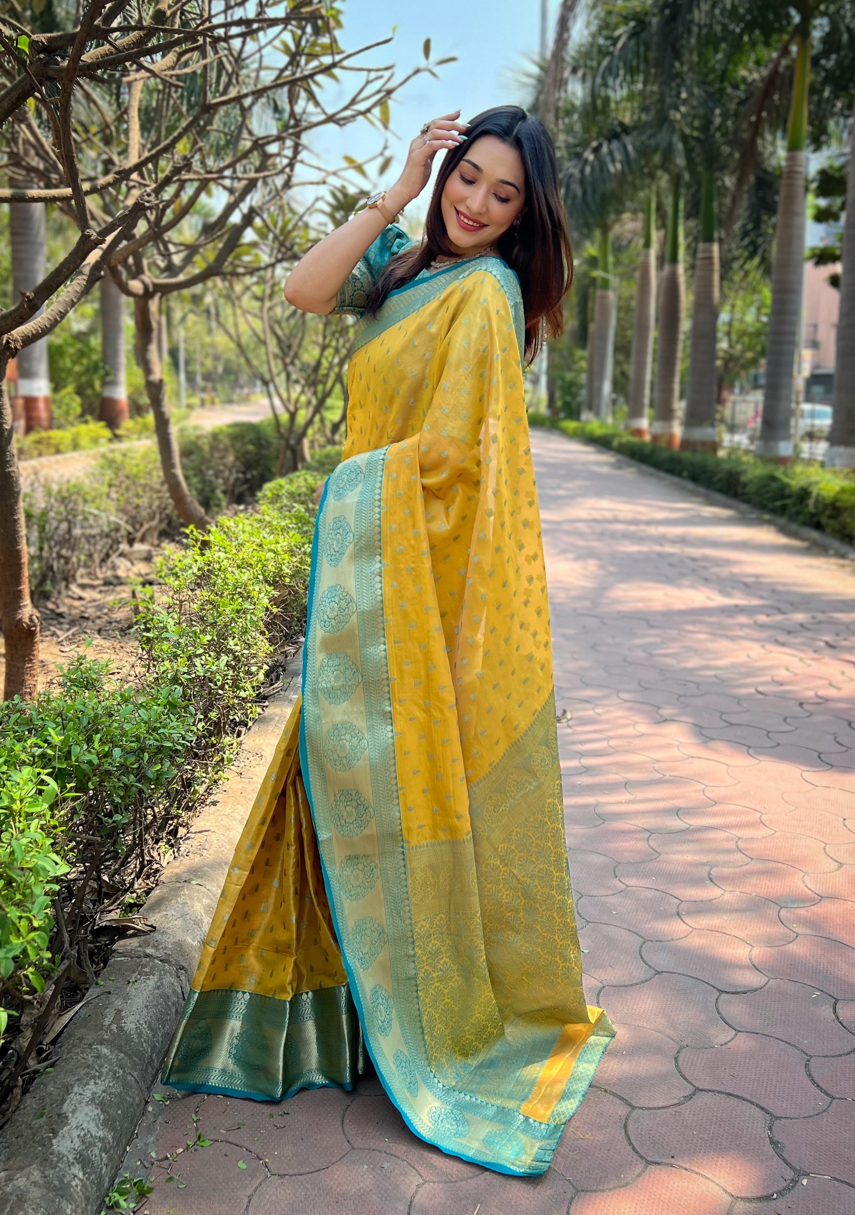 Yellow Kanchipuram Tissue Silk Zari Woven Saree