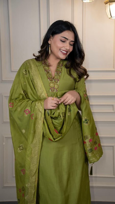 Mehandi Color Roman Silk Festival Kurta Set