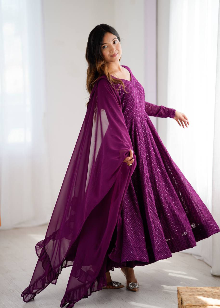 Nardev Fashion Purple Color Lucknowi Anarkali Gown Set - Aarti Chauhan