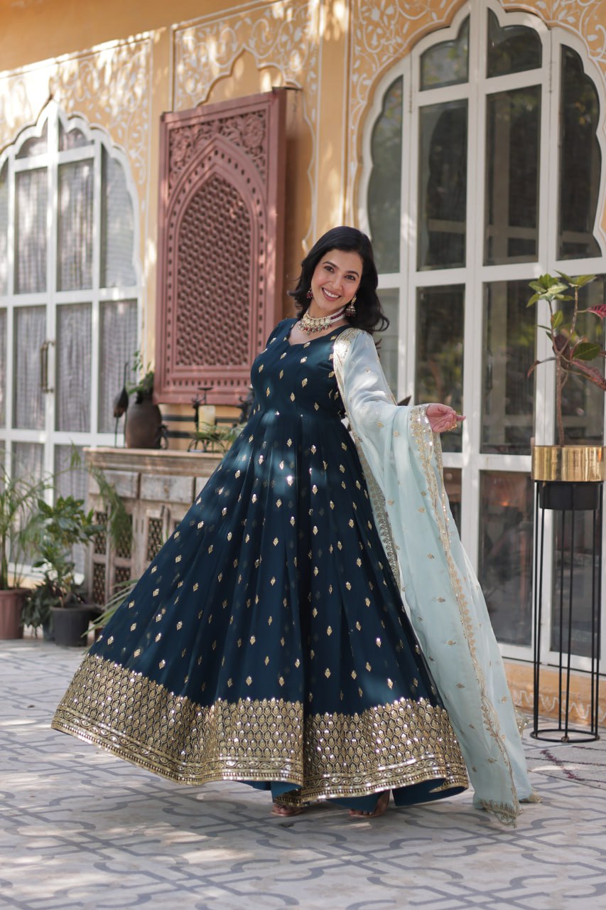 ReadyMade Anarkali Gown With Duppatta Set