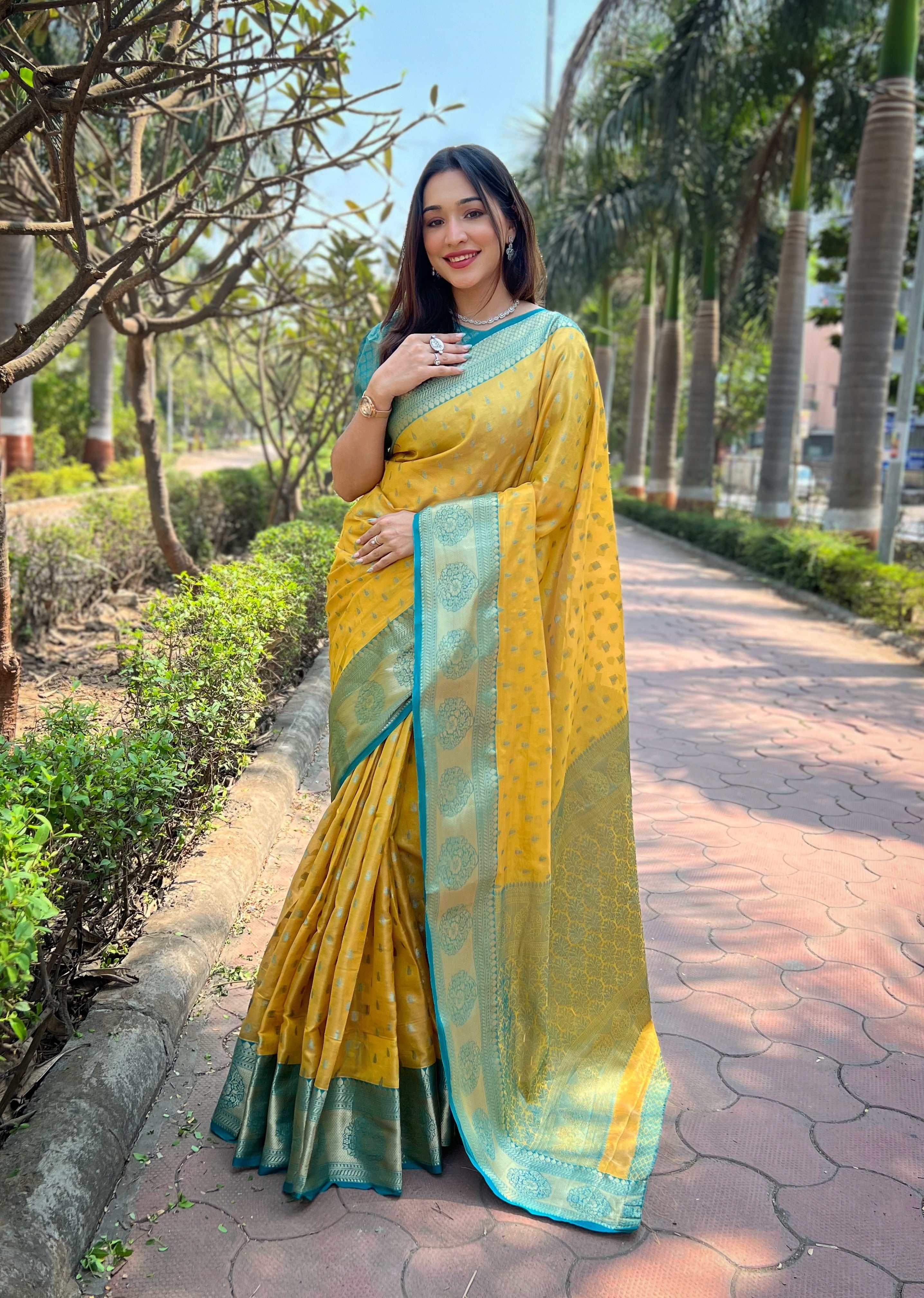 Yellow Kanchipuram Tissue Silk Zari Woven Saree