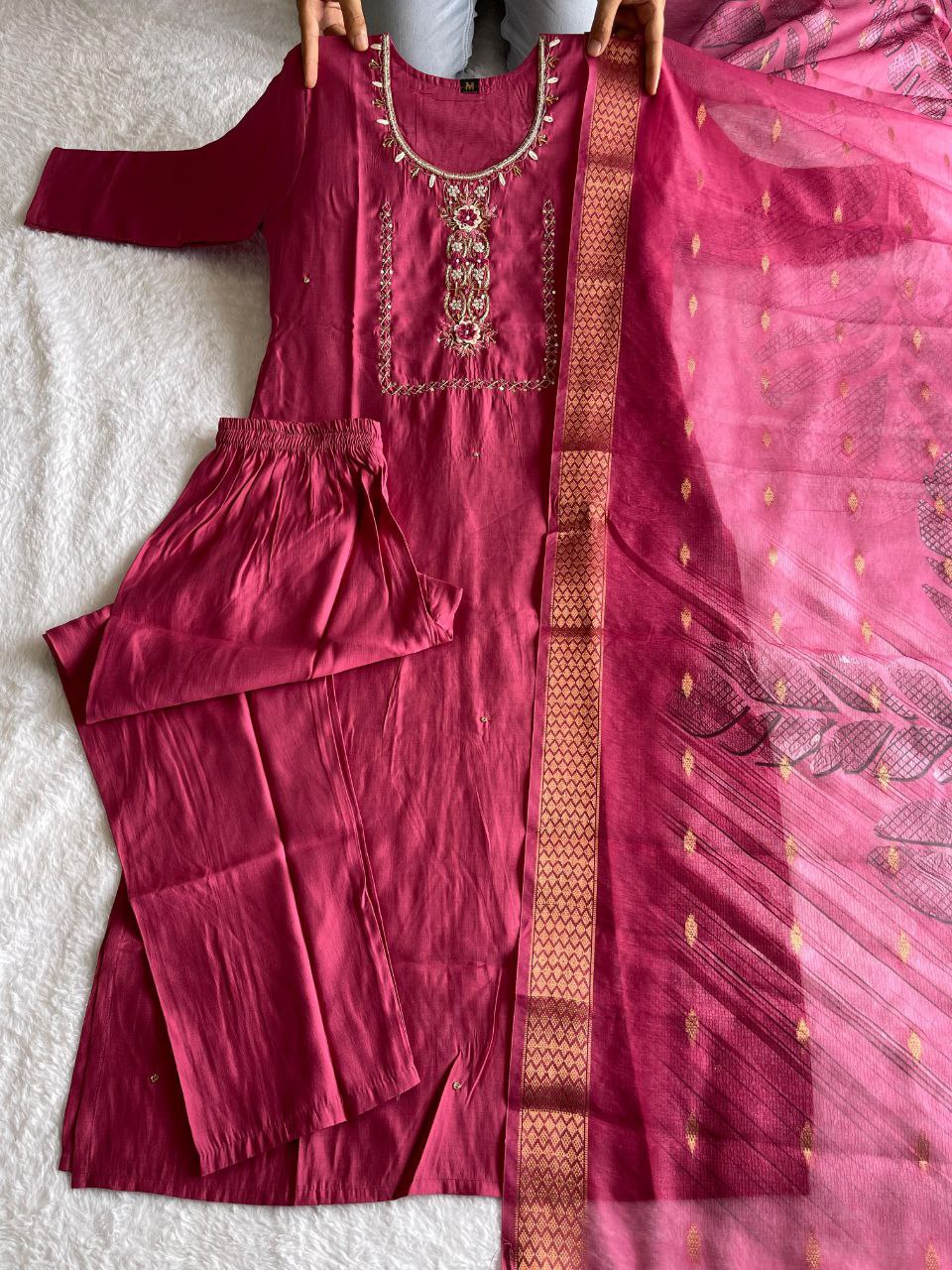 Rouge Durga Puja Special Kurta Pant Dupatta Set