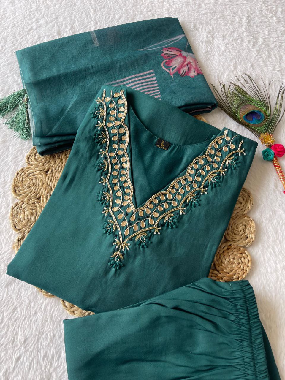 Karvachoth Special Rama Kurti Pant Dupatta Set