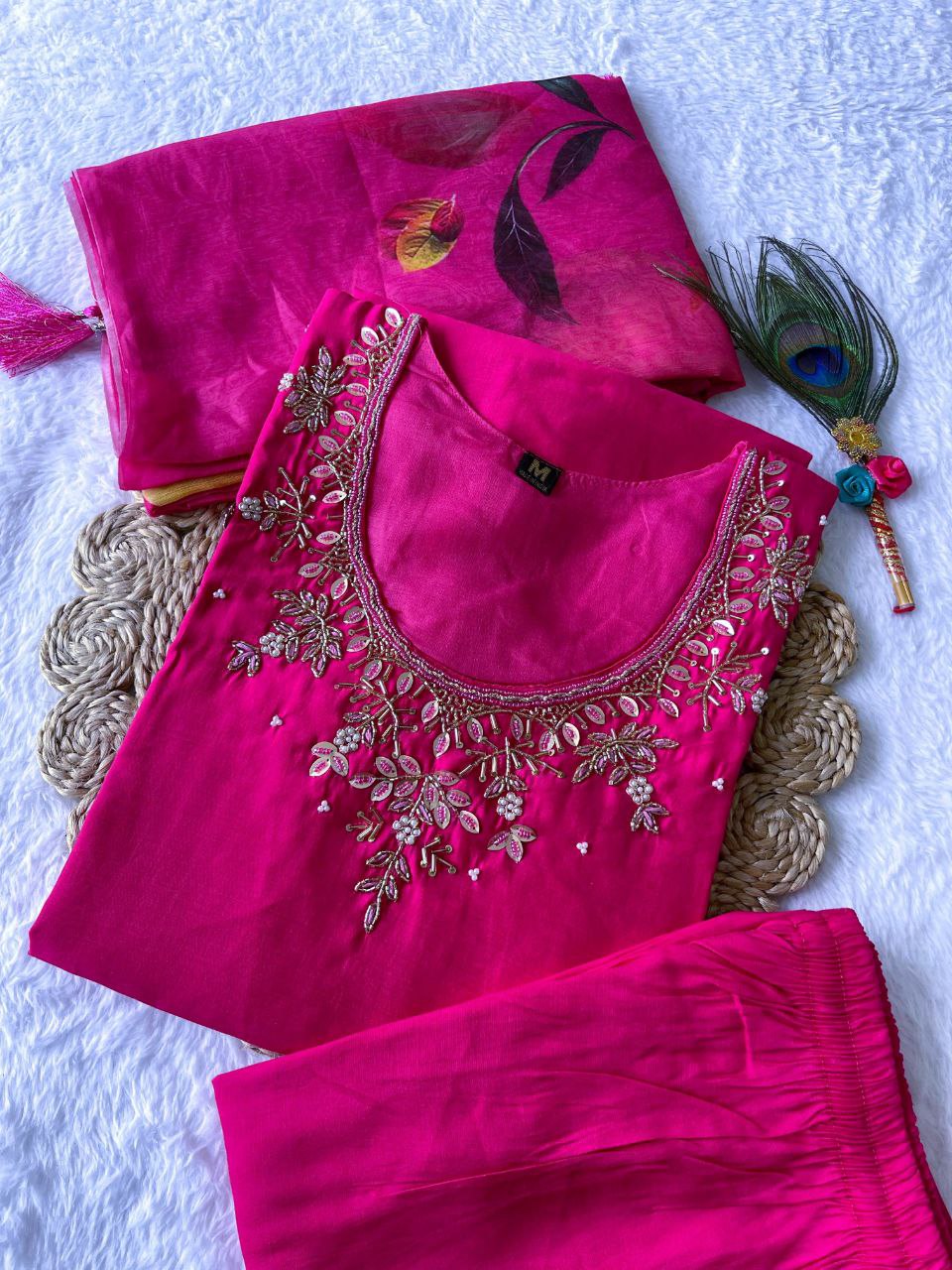 Karvachoth Special Rani Pink Kurti Pant Dupatta Set